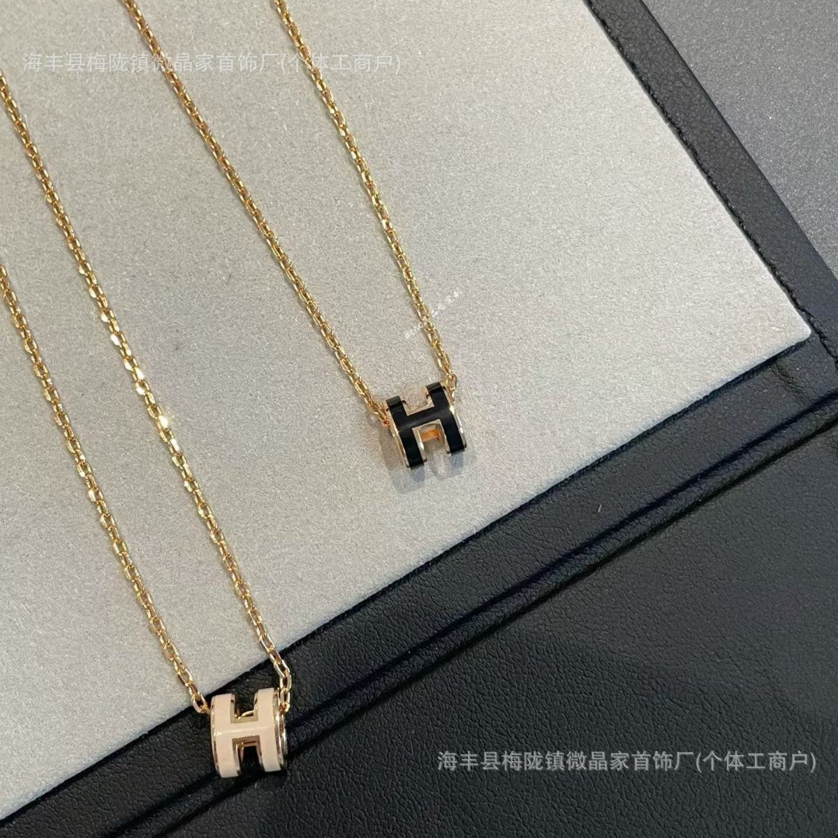 高版本H家H字母项链珐琅精工CNC锁骨链厂家直销S925银镀18K玫瑰金