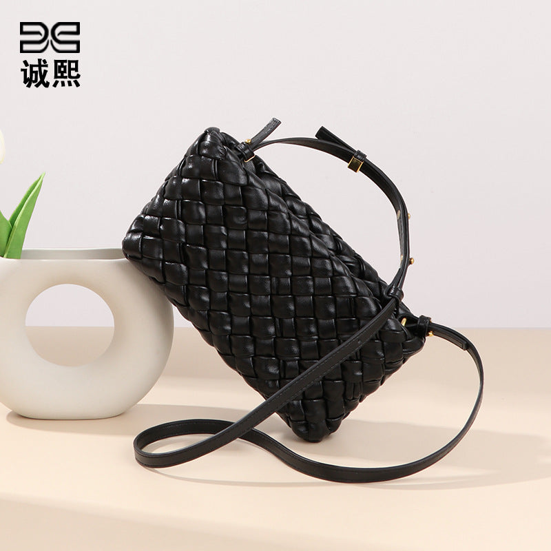 高级感小方包bags洋气单肩小包时尚百搭手机包简约编织精致斜挎包