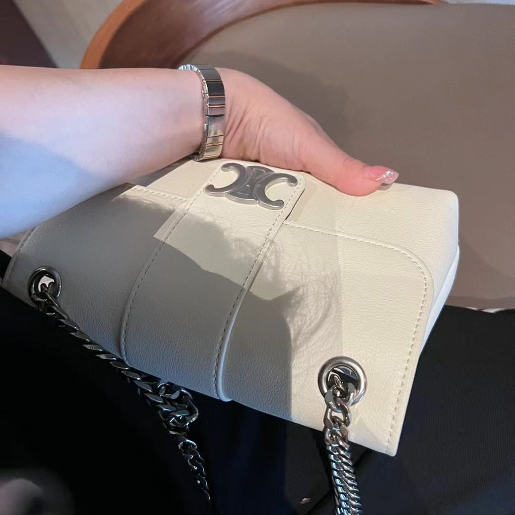 香港凯旋门腋下包包女2024新款真皮春夏高级感法棍信封链条小方包