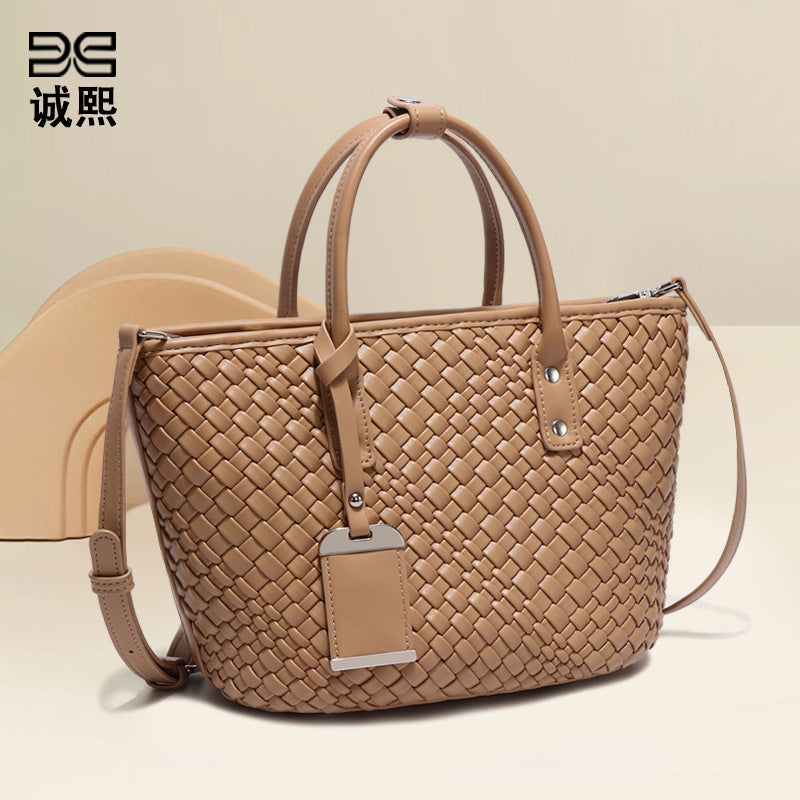 时尚菜篮子手工编织包新款潮流轻便女士手提包休闲百搭单肩斜跨包