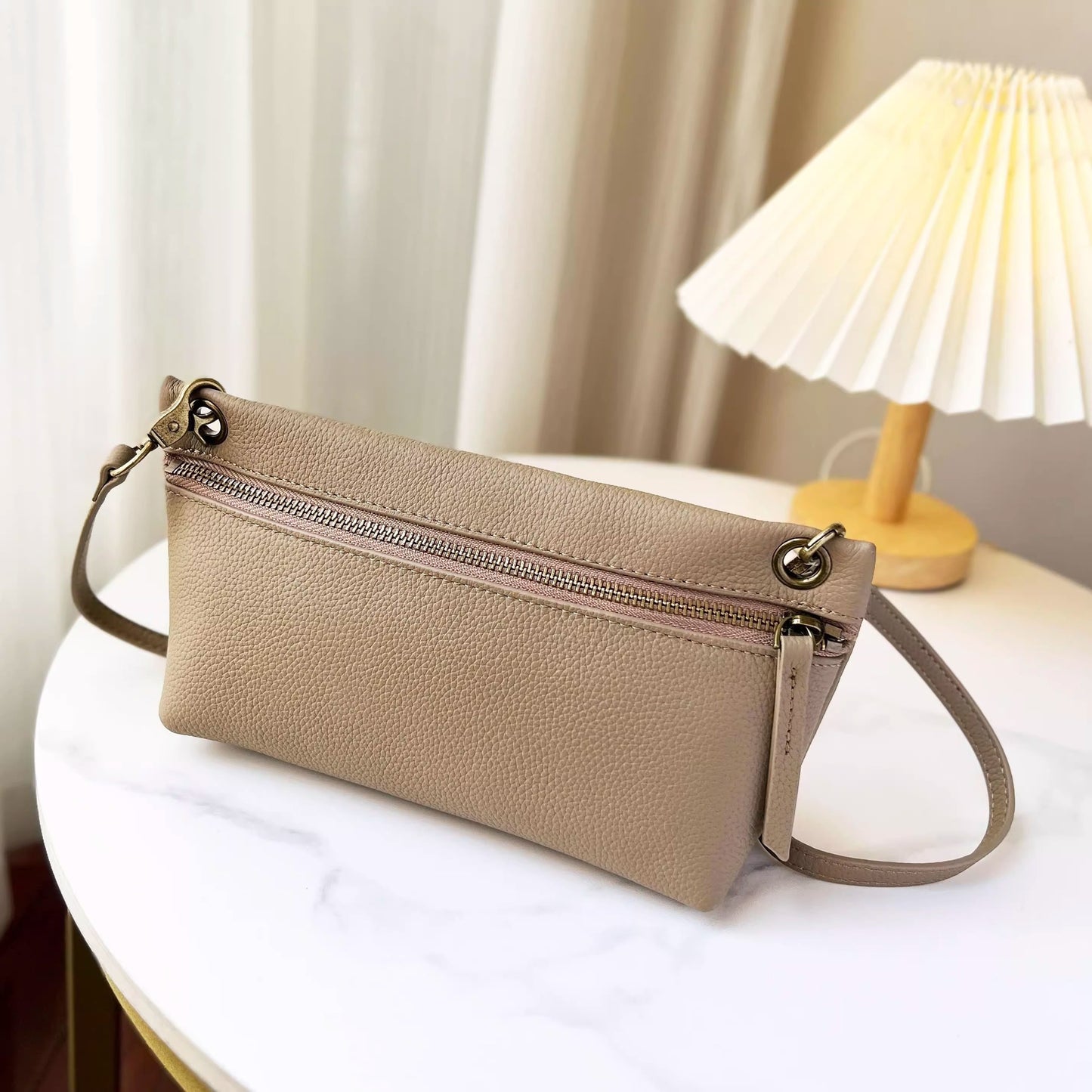 头层牛皮小包包2024新款复古单肩包轻便软皮女包百搭休闲斜挎小包