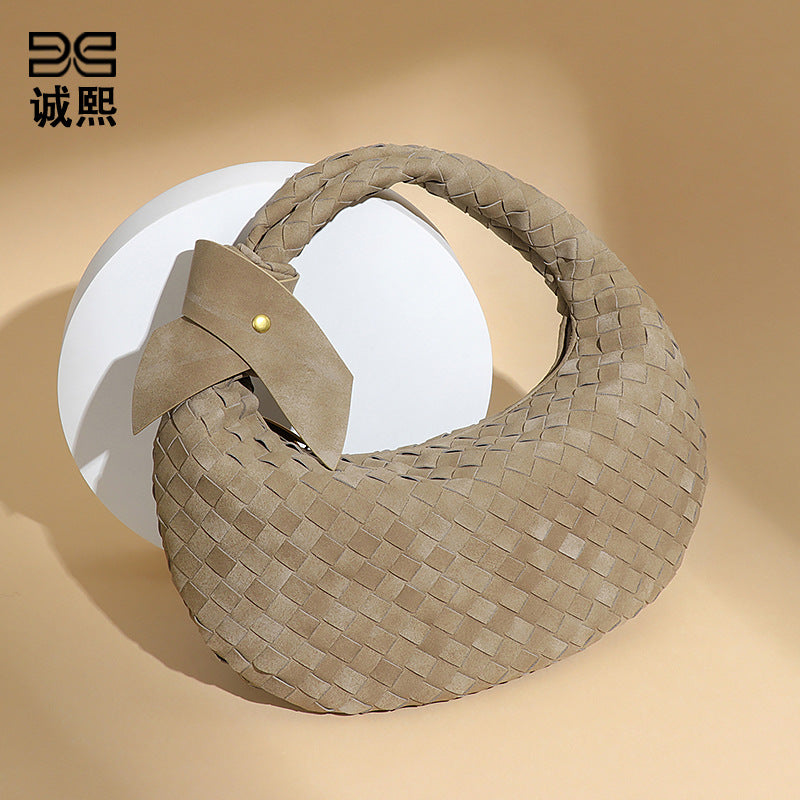 欧美潮流2024大容量编织单肩饺子包秋冬新品百搭牛角包磨砂腋下包