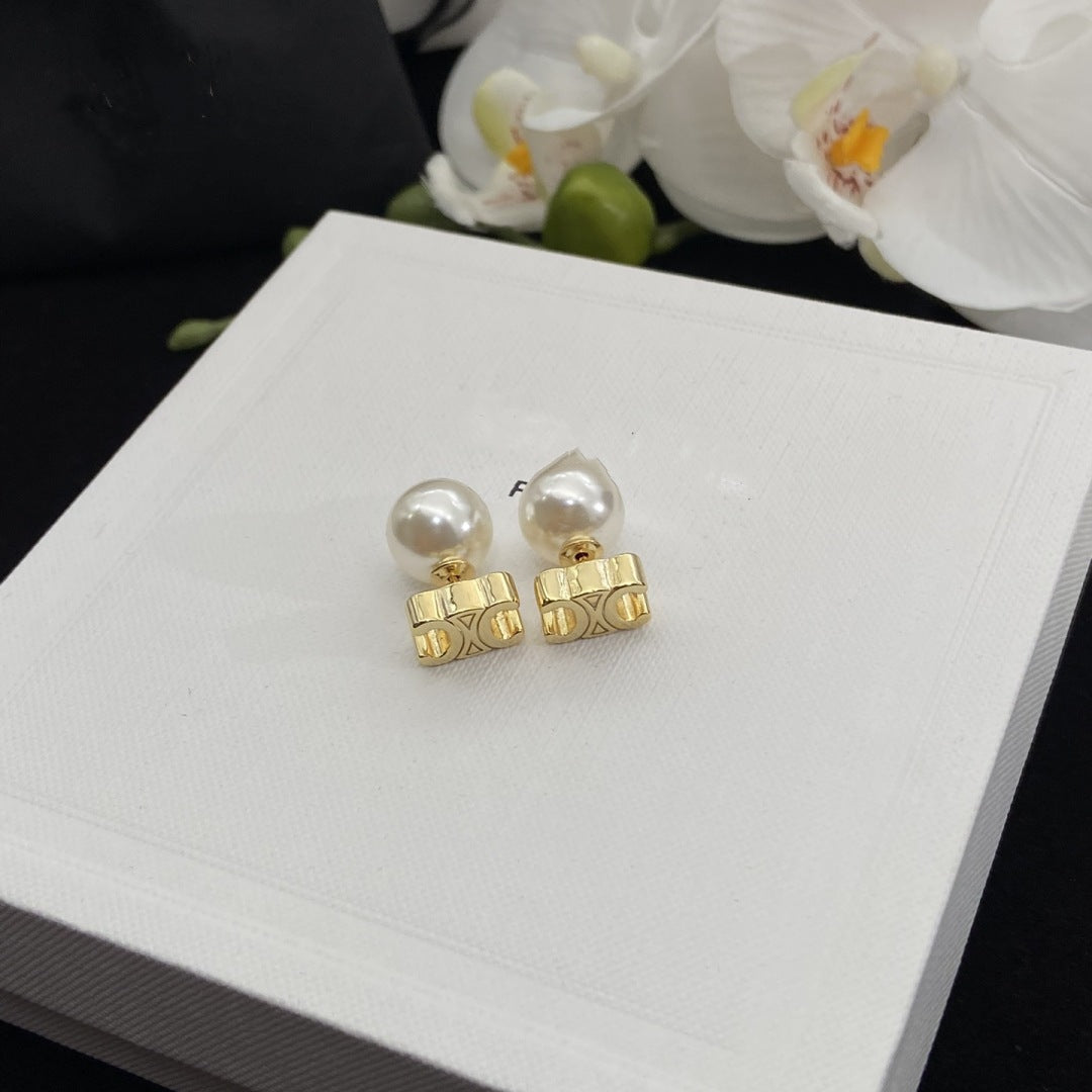 24新款凯旋门珍珠耳钉女高级感气质黄铜镀金爱心树脂耳环