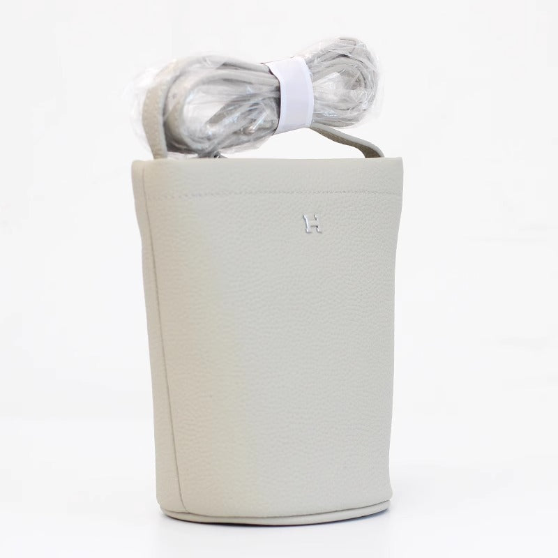 软头层牛皮托特水桶包简约高级时尚真皮单肩斜挎拉链小包包女包潮