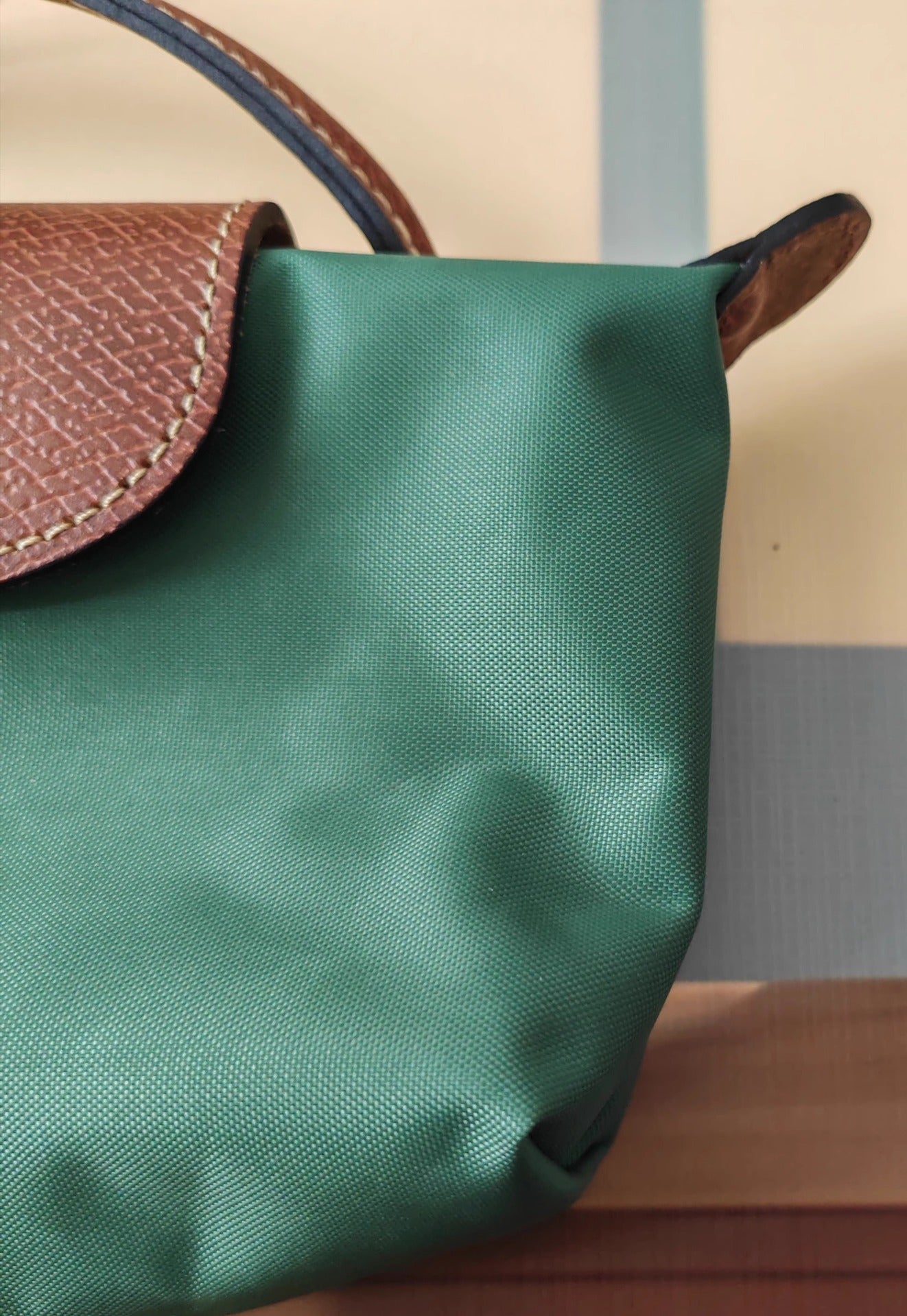 法国夏季新款mini尼龙饺子包单肩斜挎包迷你化妆包百搭手提手机包