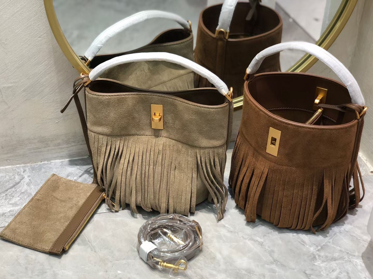 真皮水桶包ins潮酷复古流苏女包磨砂休闲百搭手提斜挎包 一件代发