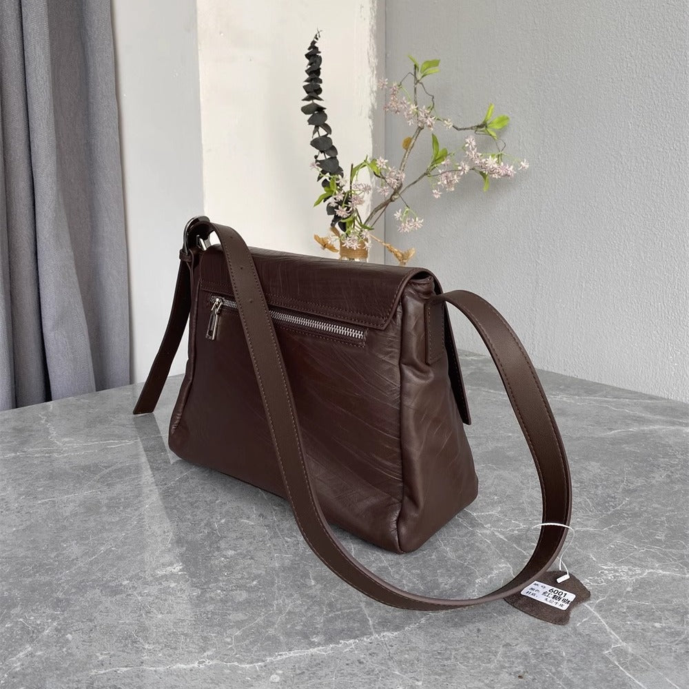 进口头层牛皮外贸出口时尚复古个性手抓纹树木纹休闲邮差包代批发