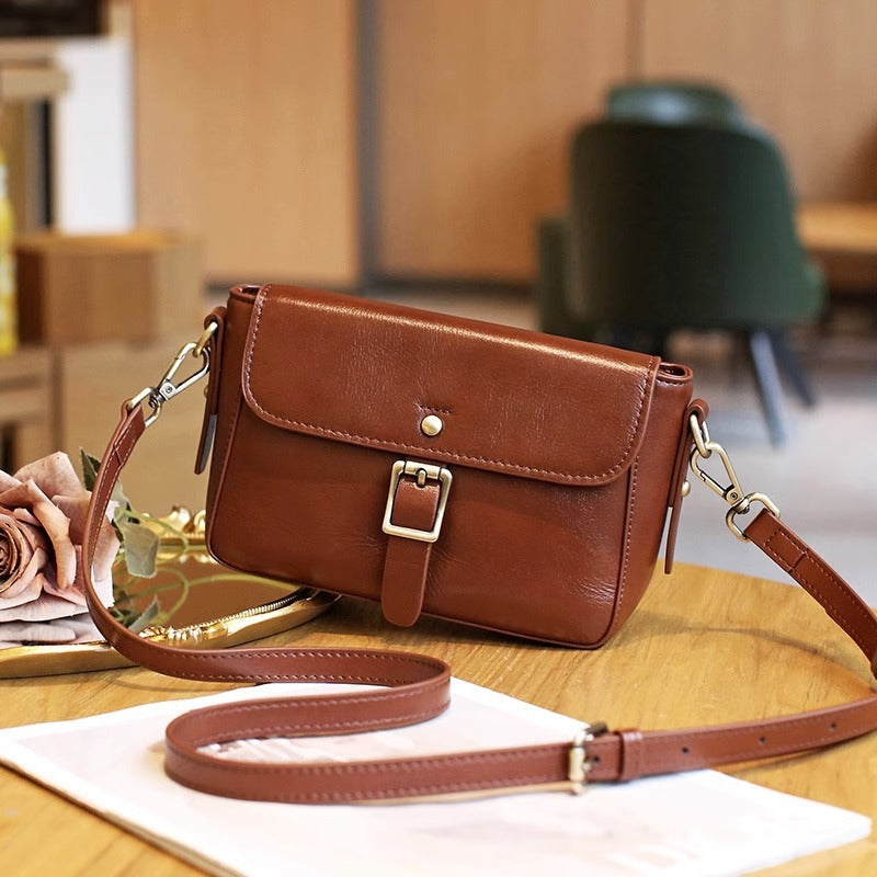 植鞣皮女包2023新款时尚邮差包复古单肩小包包头层牛皮斜挎包