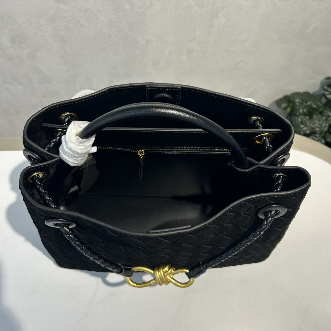 2024新款麂皮绒高级编织蝴蝶结金属绳扣手提斜挎单肩腋下工厂直销