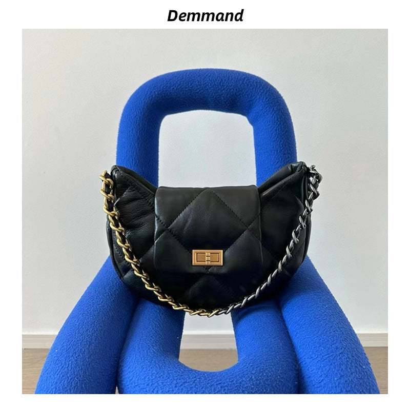 2023新款小香风复古拼接链条月牙腋下包真皮斜跨月牙包女单肩