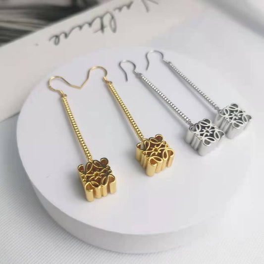 罗家21新款月饼长款耳环女高级感气质光面镀金几何印花链条耳坠