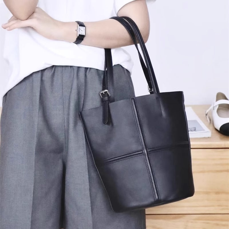 日韩慵懒水桶包女真皮单肩包时尚简约软皮上班通勤大容量斜挎包包