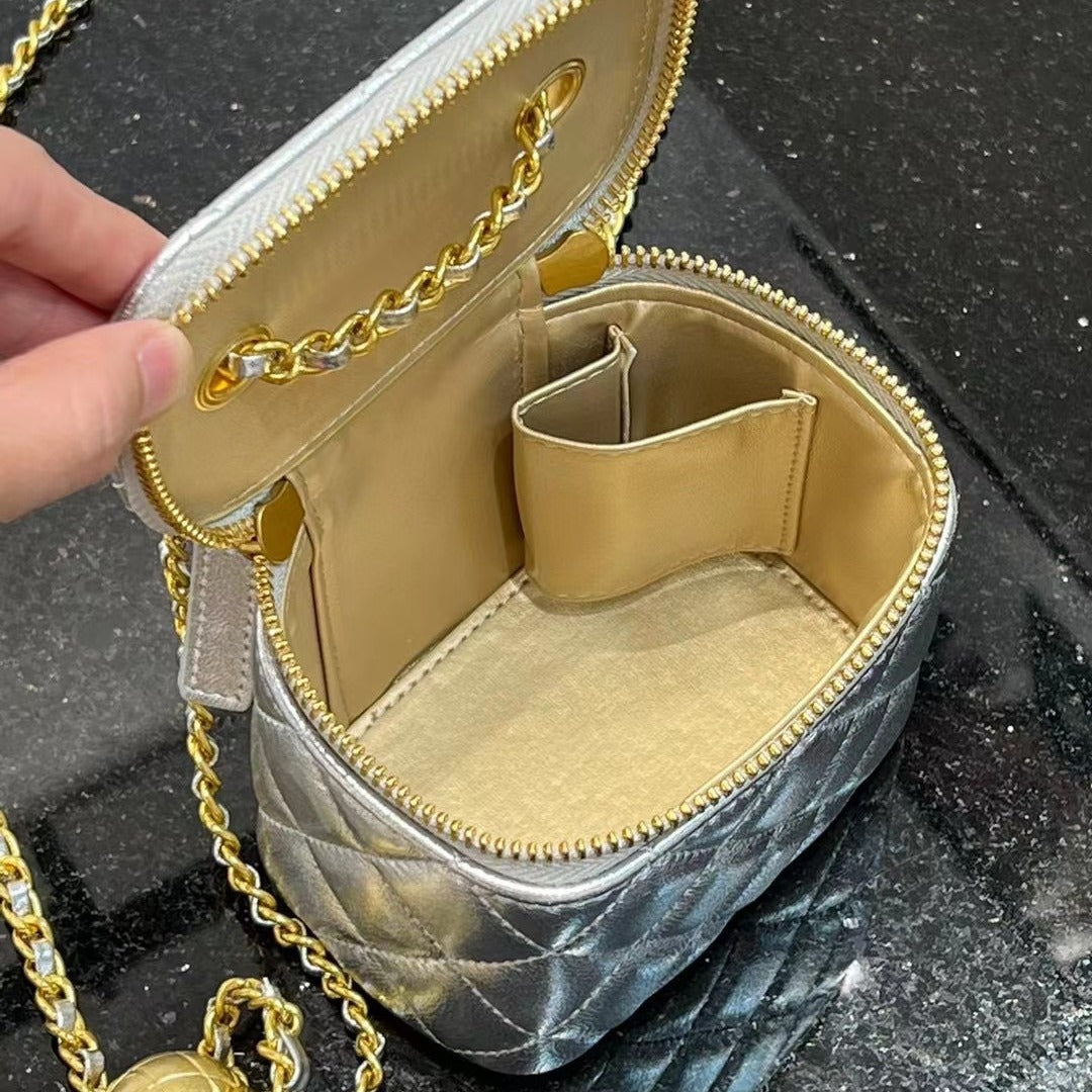 新款高级感小香包菱格mini小众设计单肩手提包链条盒子包百搭女包