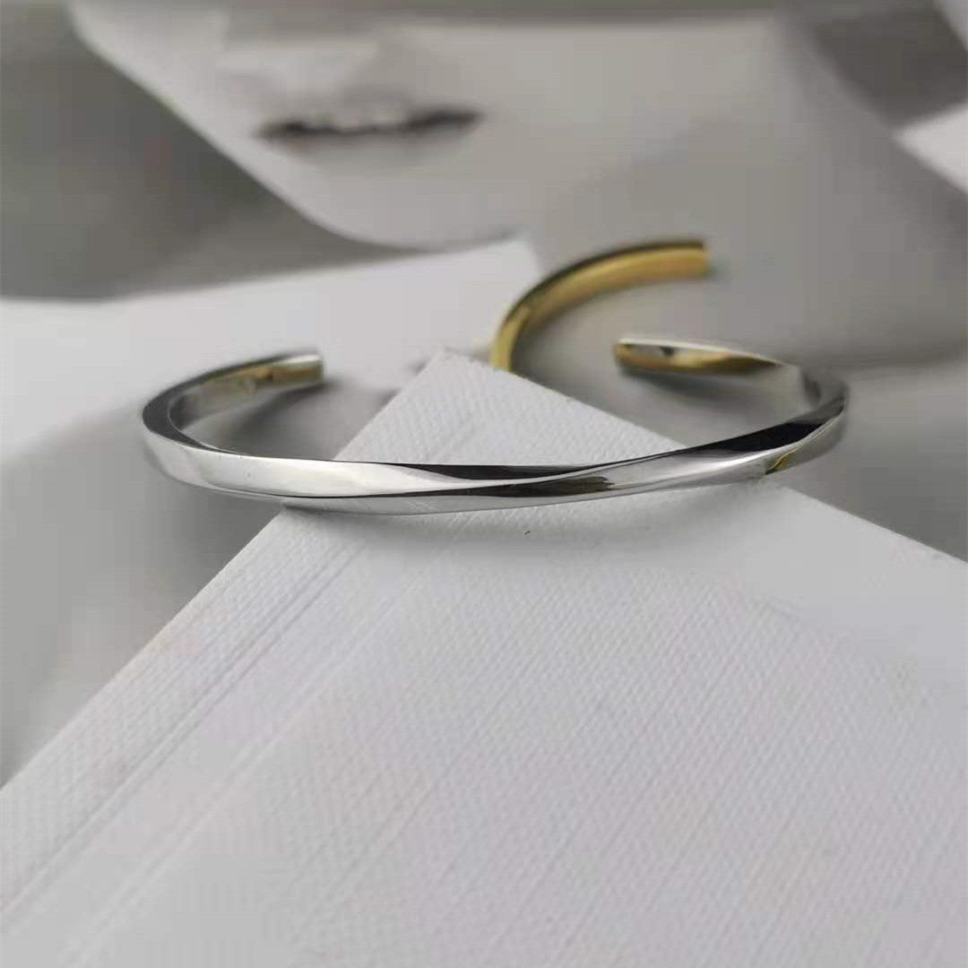 赛家2021新款光面扭转手镯女高级感极简风气质几何不规则扭扭手环