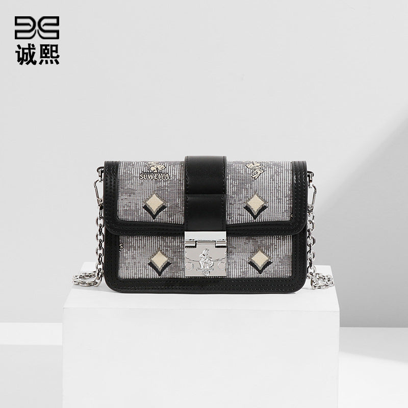 高级感质感简约链条小方包小众时尚新款兔兔兔子斜跨女包厂家直销