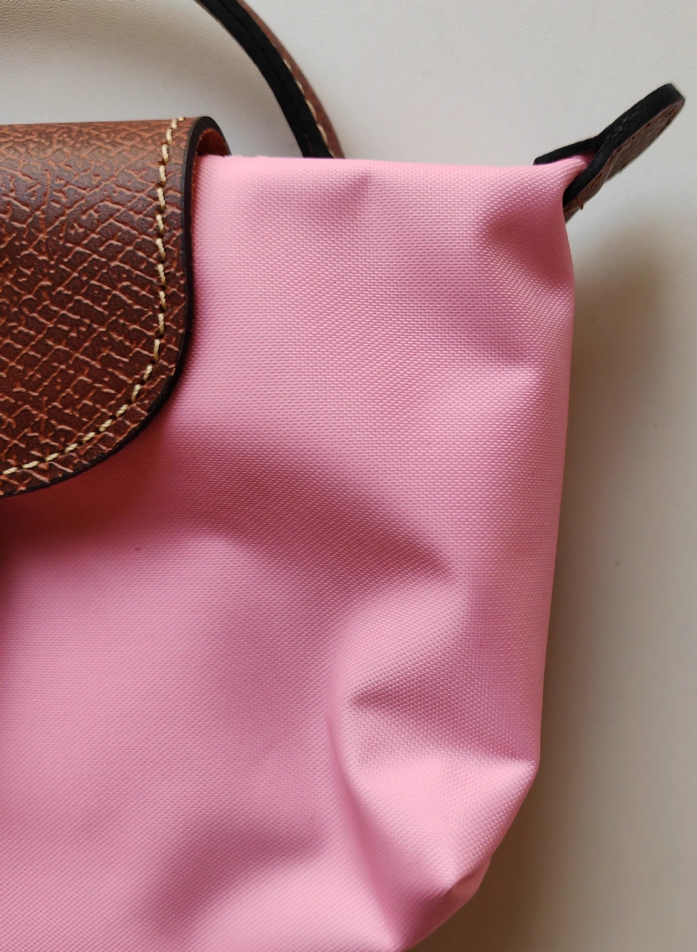 法国夏季新款mini尼龙饺子包单肩斜挎包迷你化妆包百搭手提手机包