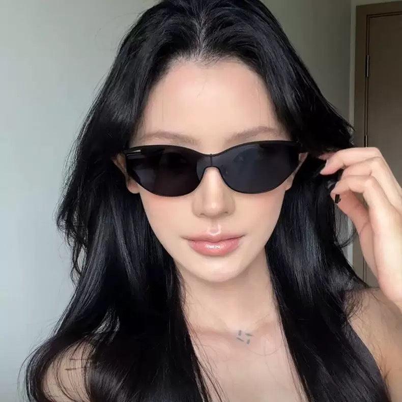 批发欧美无框墨镜女高级感出街拍照防紫外线太阳墨镜百搭太阳镜女
