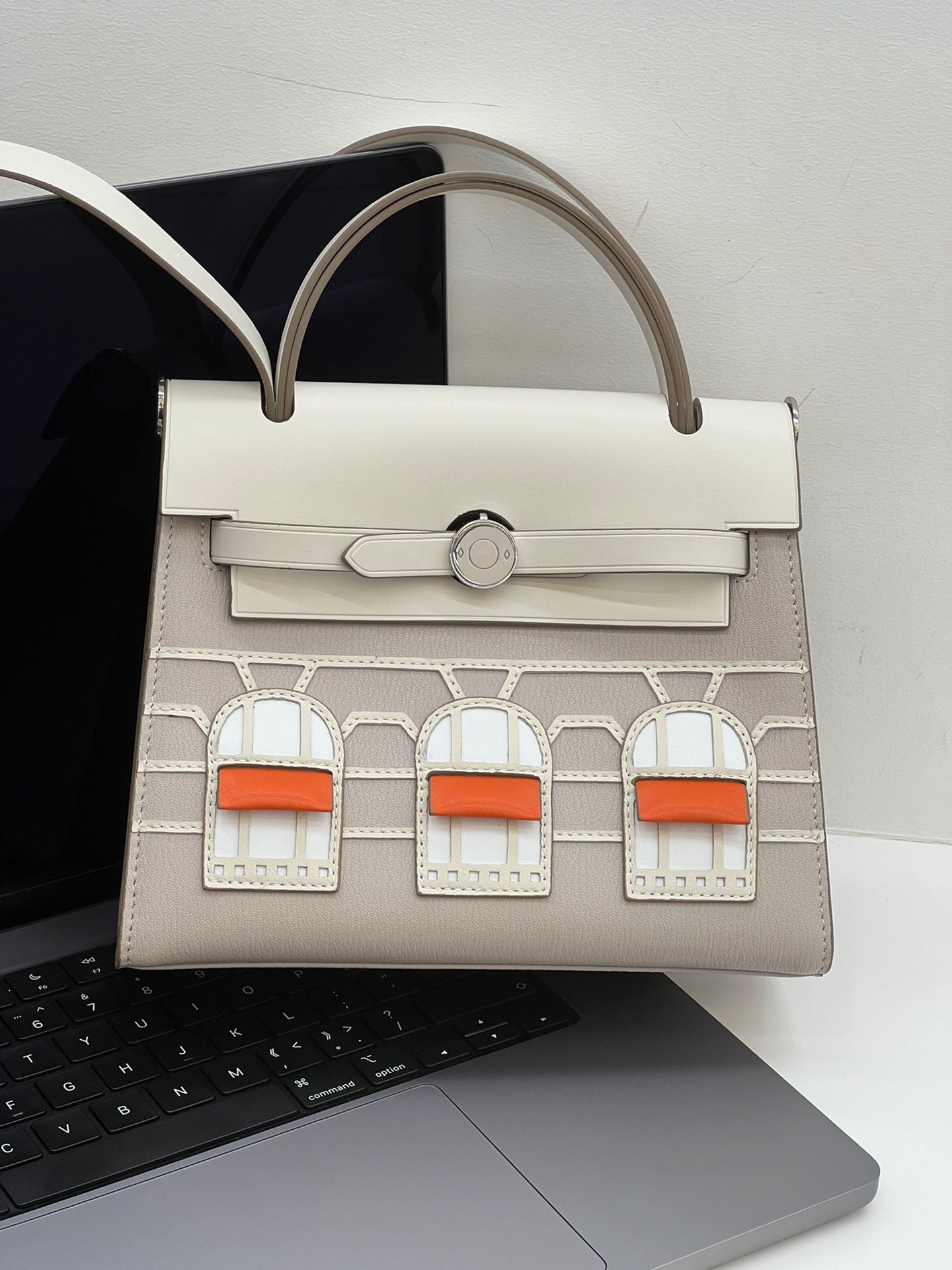 新款复古小房子包凯莉包时尚趣味撞色真皮小包包单肩斜挎牛皮女包