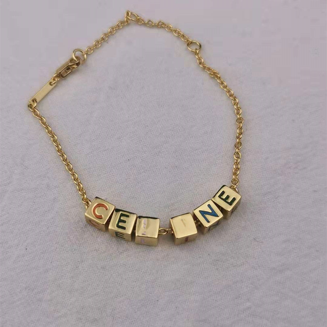 赛家新款字母方块项链手链女高级感时尚气质celi骰子锁骨链手链