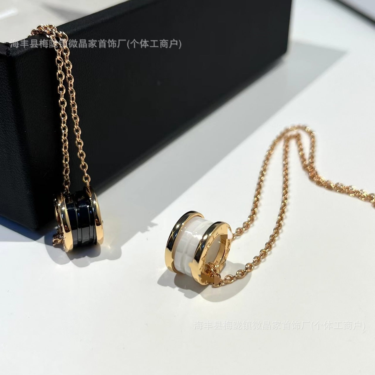 Bv高版本宝家小红人铆钉项链新款慈善款经典黑白陶瓷项链CNC精工