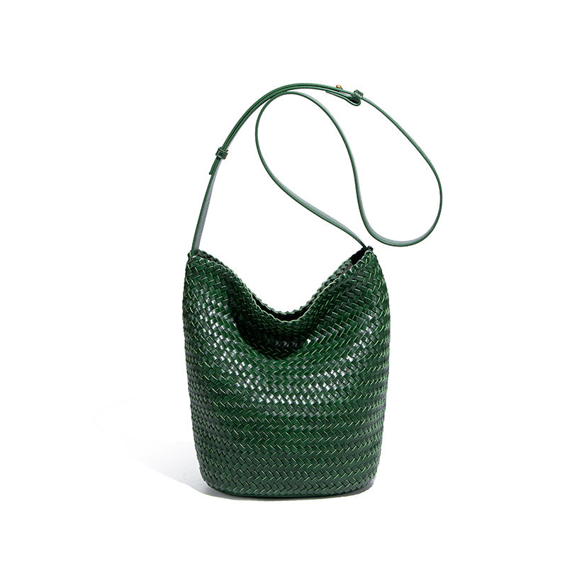 亚马逊爆品2025新款手工编织包时尚百搭水桶包日常通勤斜挎包女包