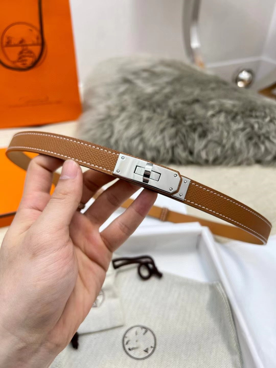 手工缝线Kelly真皮细腰带锁扣可调节时尚百搭配西装连衣裙装饰