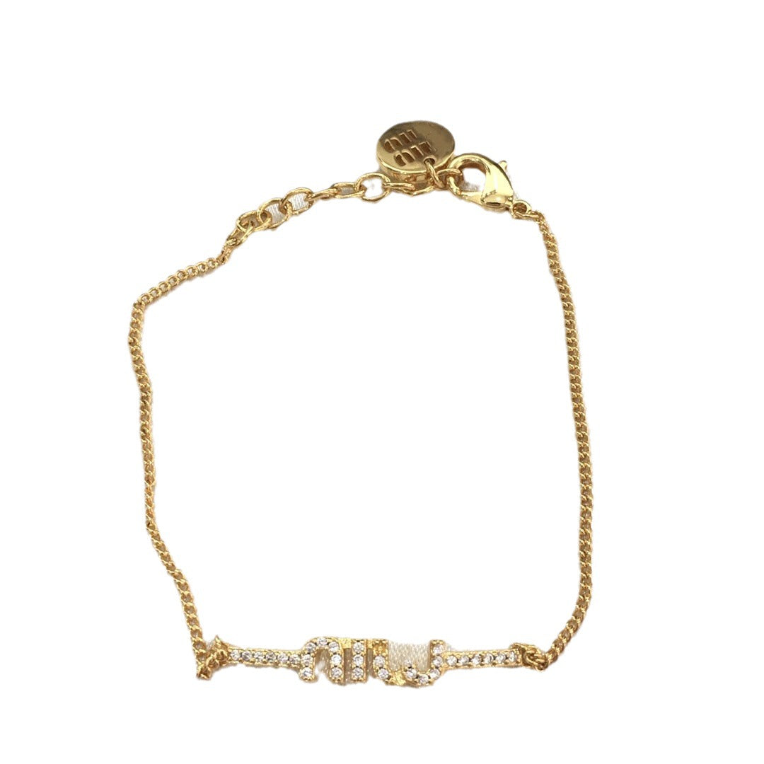 缪家新款MIU字母手链女黄铜镀金镶钻时尚轻奢风高级感满钻手环