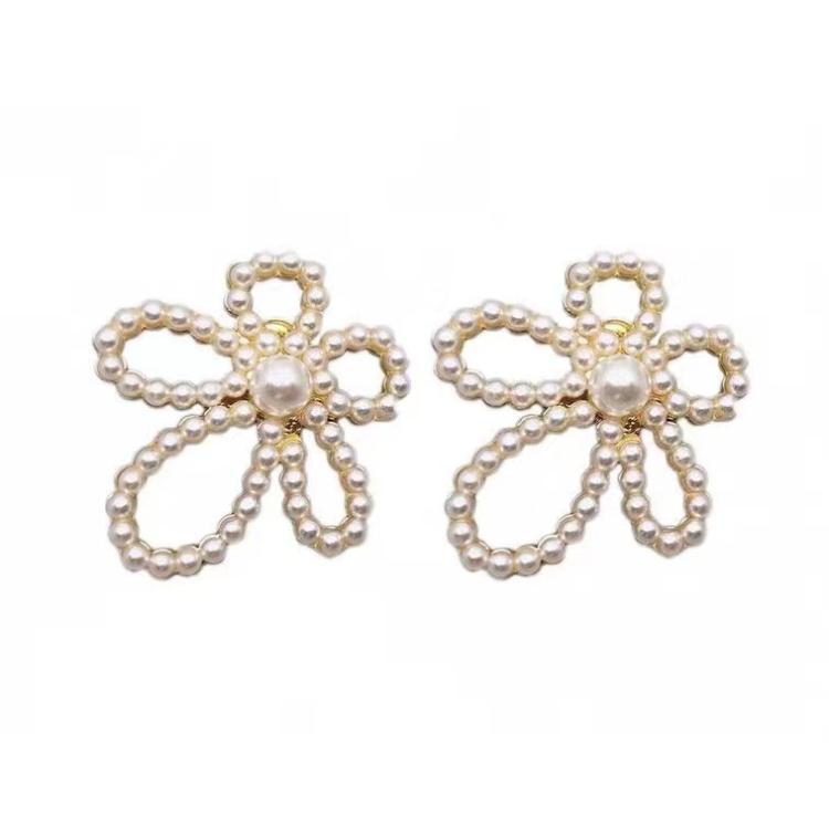 赛家新款镂空花瓣珍珠耳钉珍珠花朵耳环项链女气质优雅日韩风耳饰