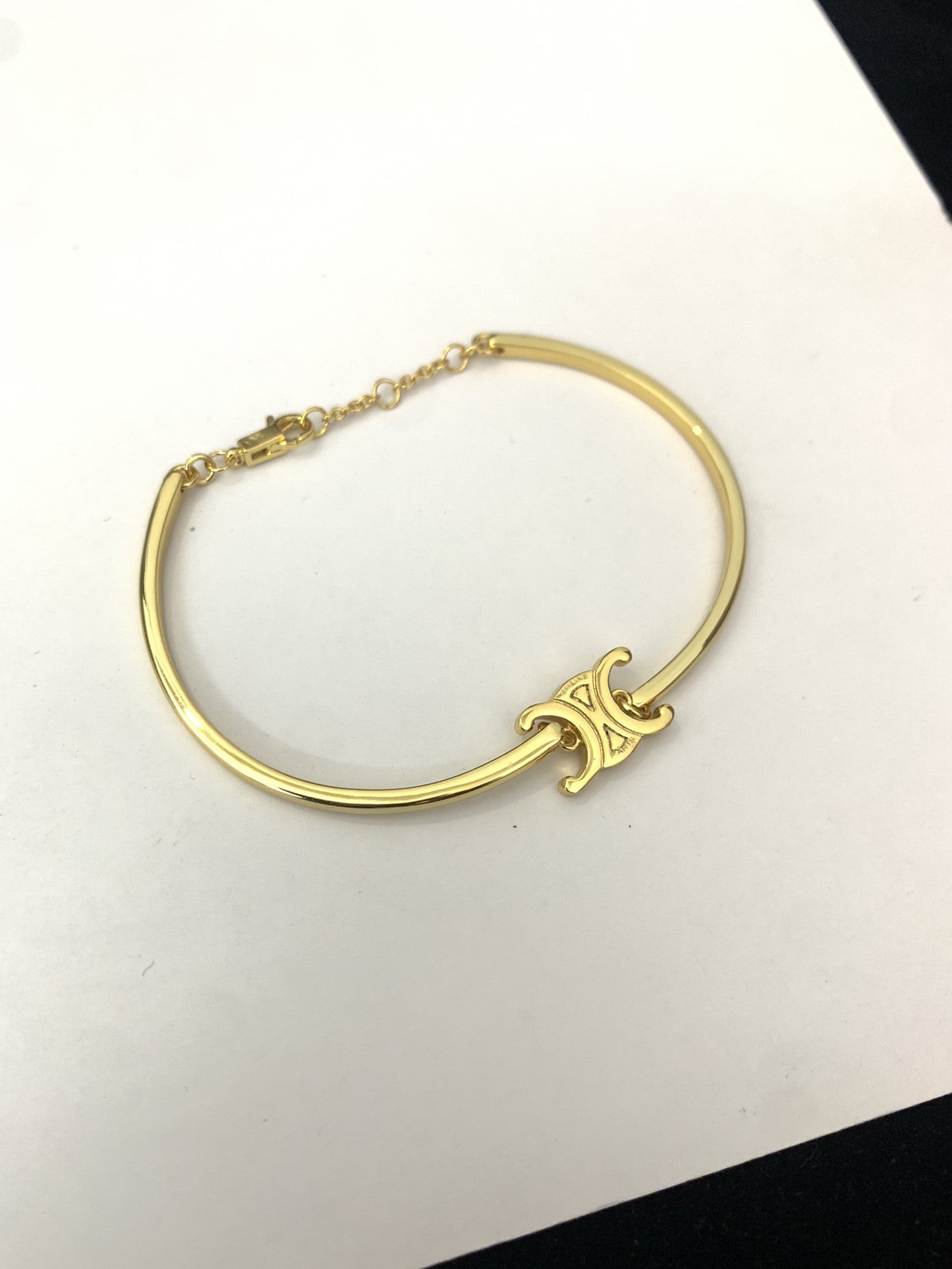 CELI风22新款凯旋门手链女光面镀金法式气质白搭高级线条INS手镯