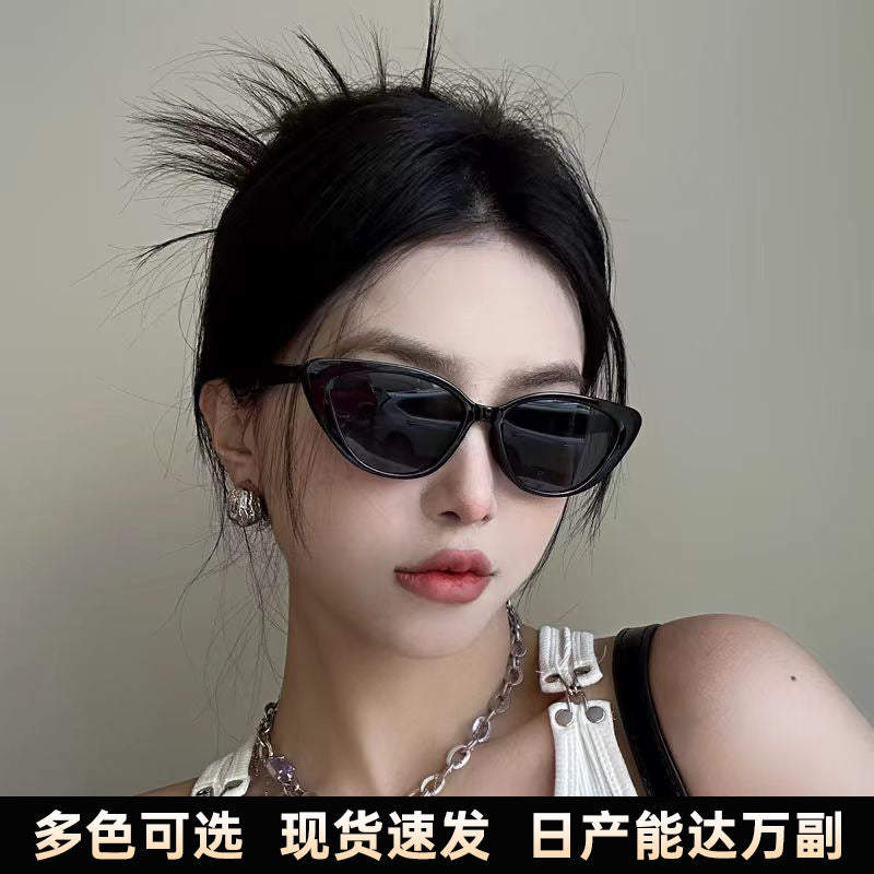 复古猫眼墨镜女高级感2025年美式辣妹网红出街显白防紫外线太阳镜