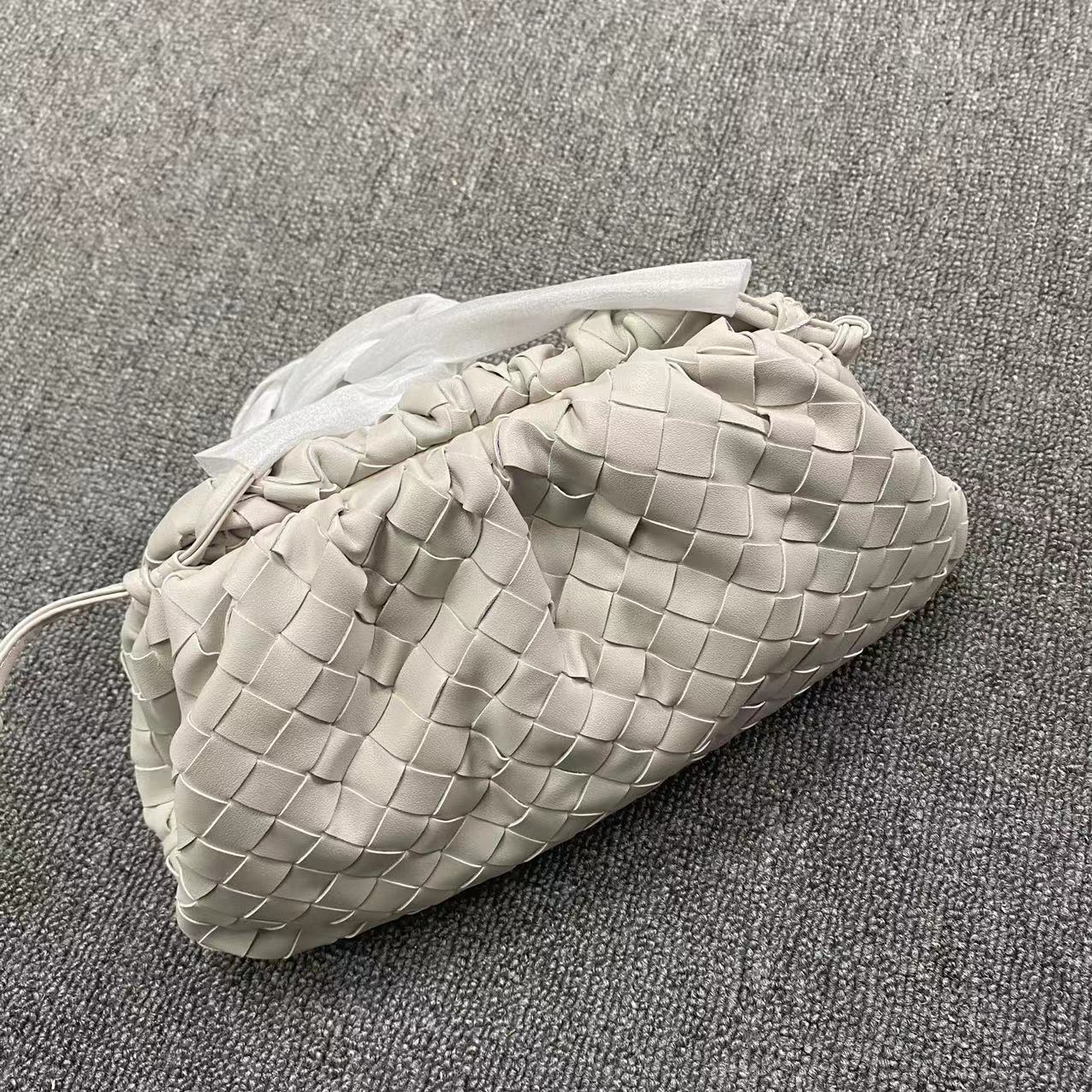 包包女皱褶饺子包真皮云朵包牛皮编织单肩斜挎包阿希歌同款时尚