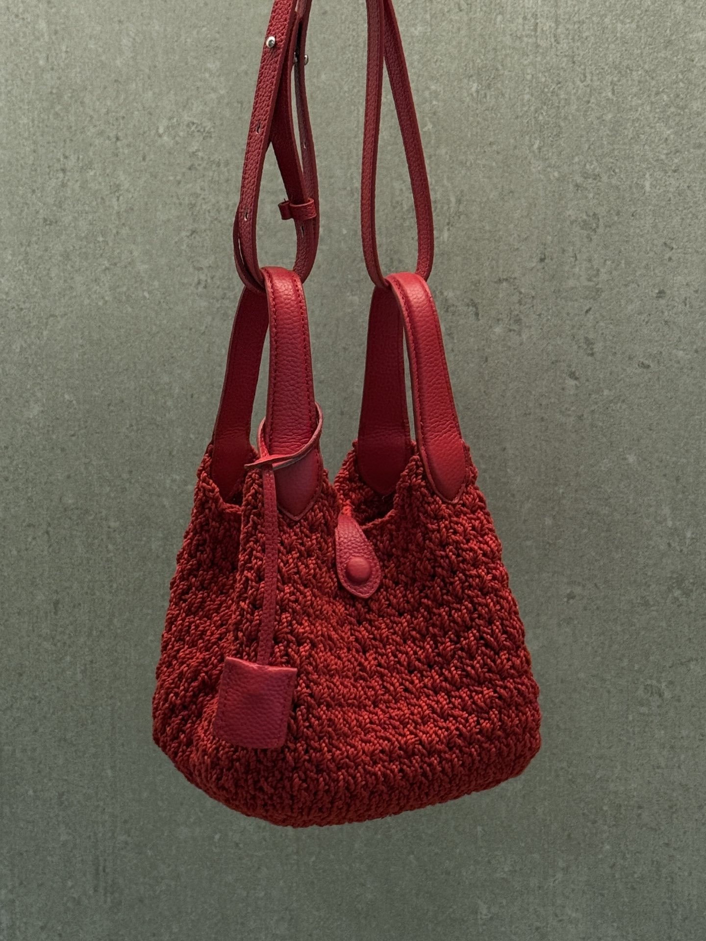 2025春夏新款大容量新款托特包上班通勤简约女士挎包休闲时尚女包