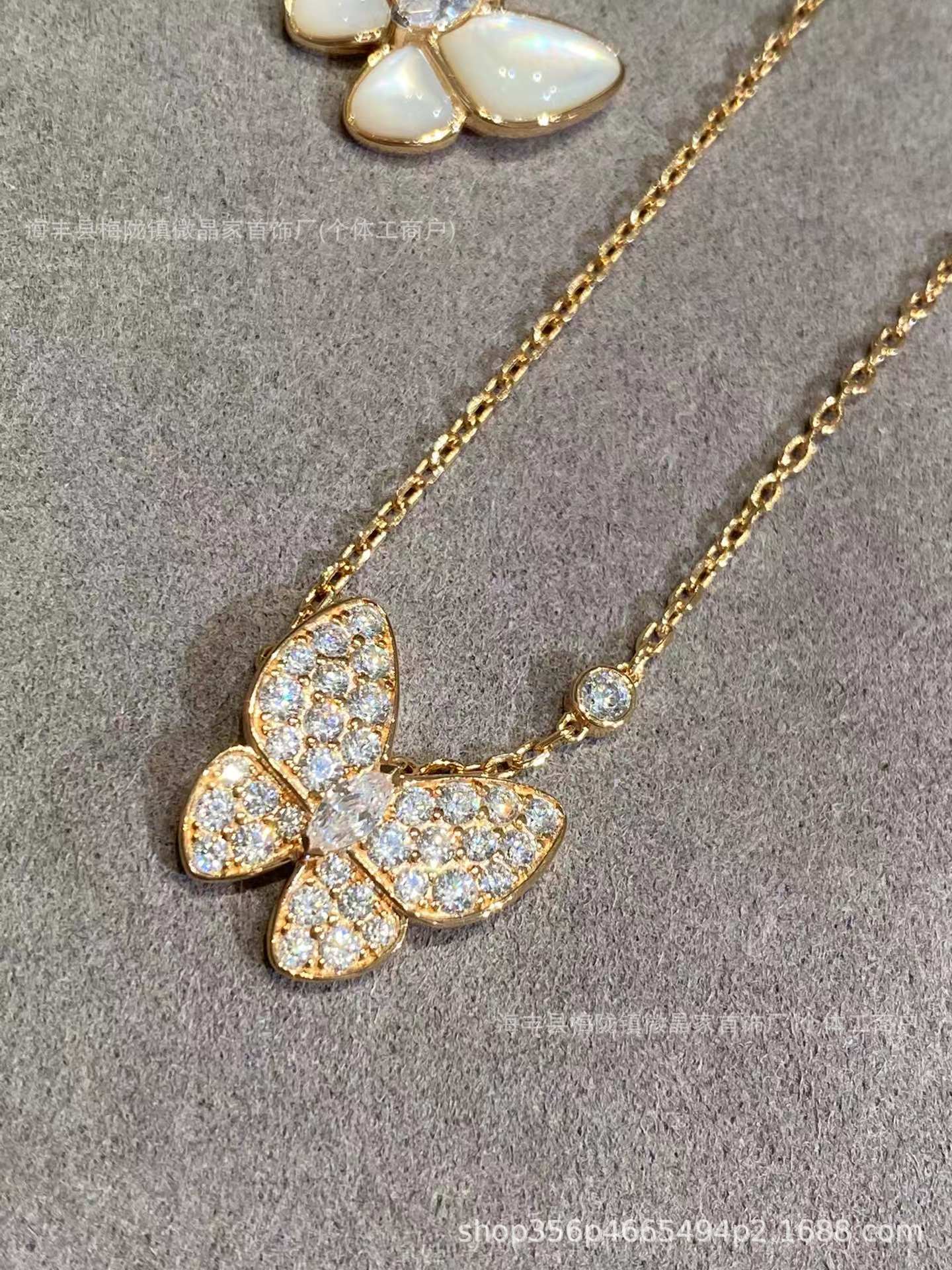 高版本梵家白贝蝴蝶项链满钻马眼蝴蝶项链女镀18k玫瑰金厂家直销