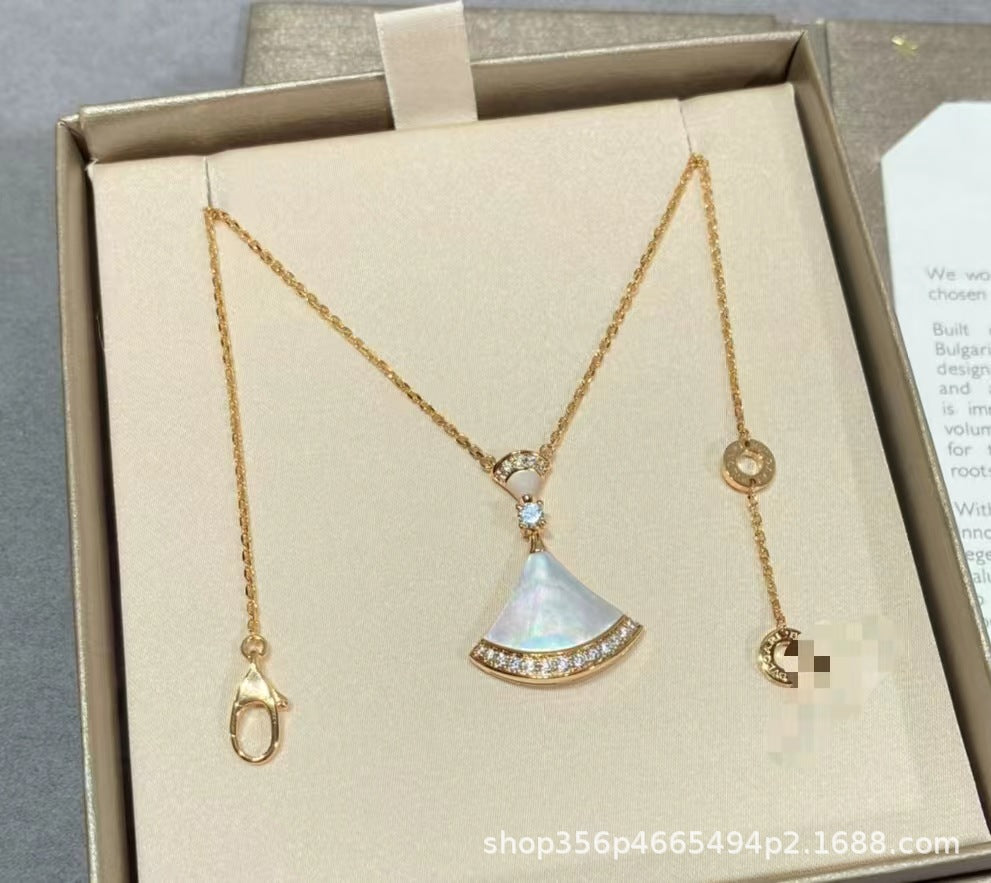 高版本Bao家小扇子项链精工CNC白贝小裙子项链S925银镀18k厚金