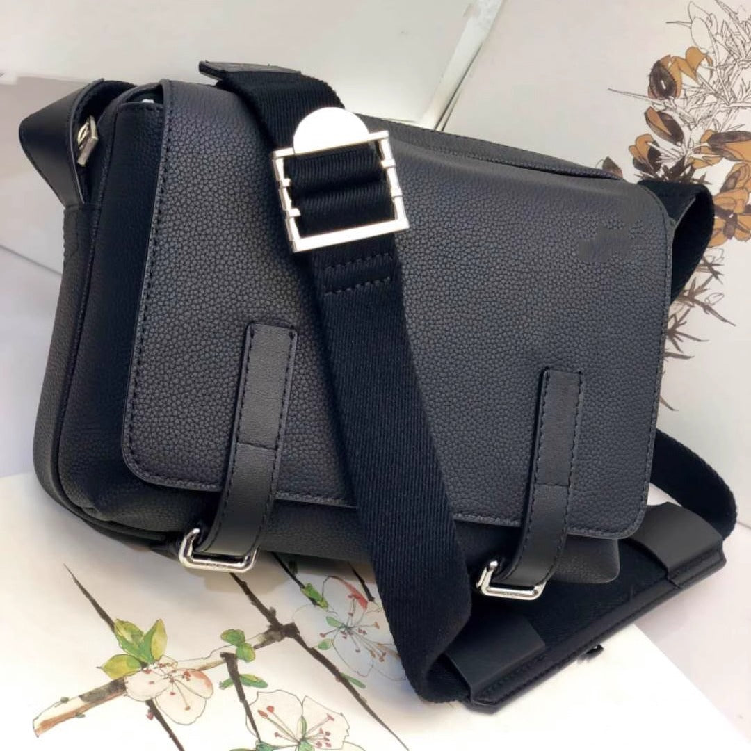 罗家男士单肩包斜挎包男款puzzle邮差包男包胸包小牛皮背包男