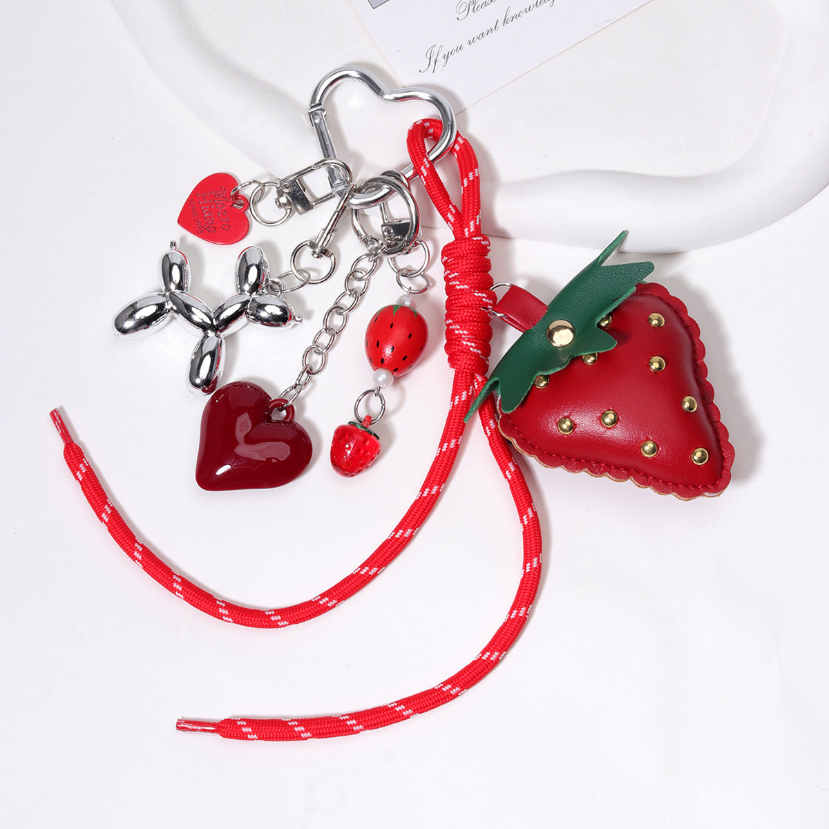 量大价优现货红色草莓包挂金属动物狗编织绳钥匙链钥匙扣包挂
