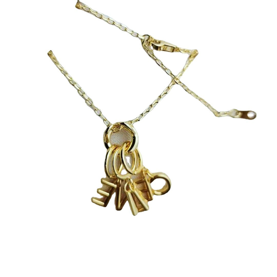 赛家新款CEL锁骨链项链女法式时尚英文流苏气质设计感字母项链