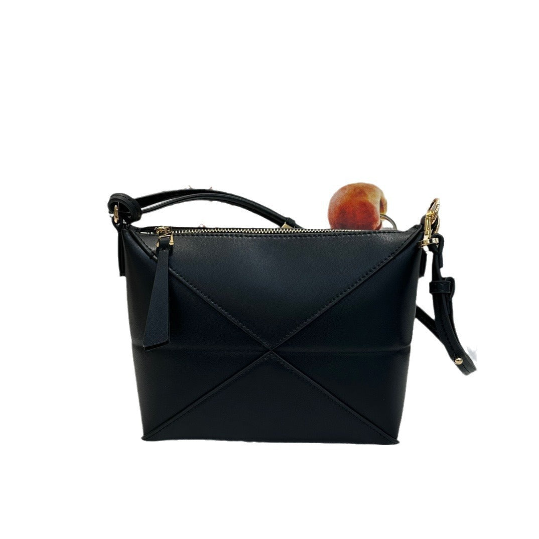 头层牛皮折叠几何包手提包法式腋下包真皮饭盒包时尚单肩斜挎包女