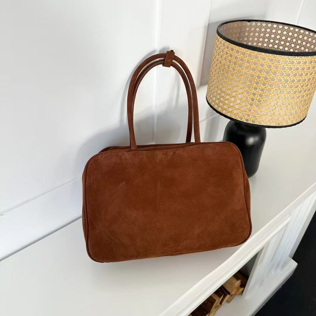 小设计大容量公文包2024新款复古美拉德手提斜挎大包气质单肩包