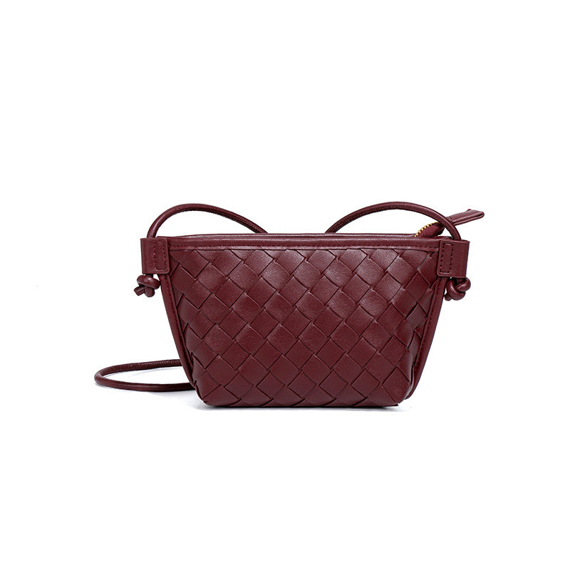 新款纯色百搭斜跨编织女包休闲创意零钱包小巧可爱mini复古饺子包