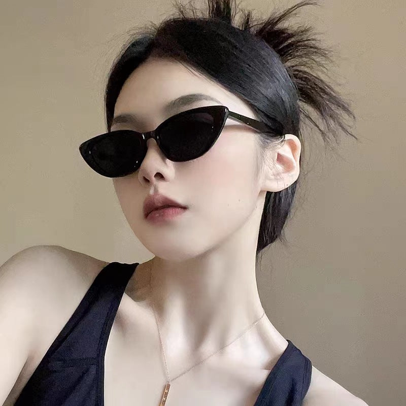 2024年抖音网红同款gm猫眼墨镜女高级感辣妹出街拍照显瘦太阳镜