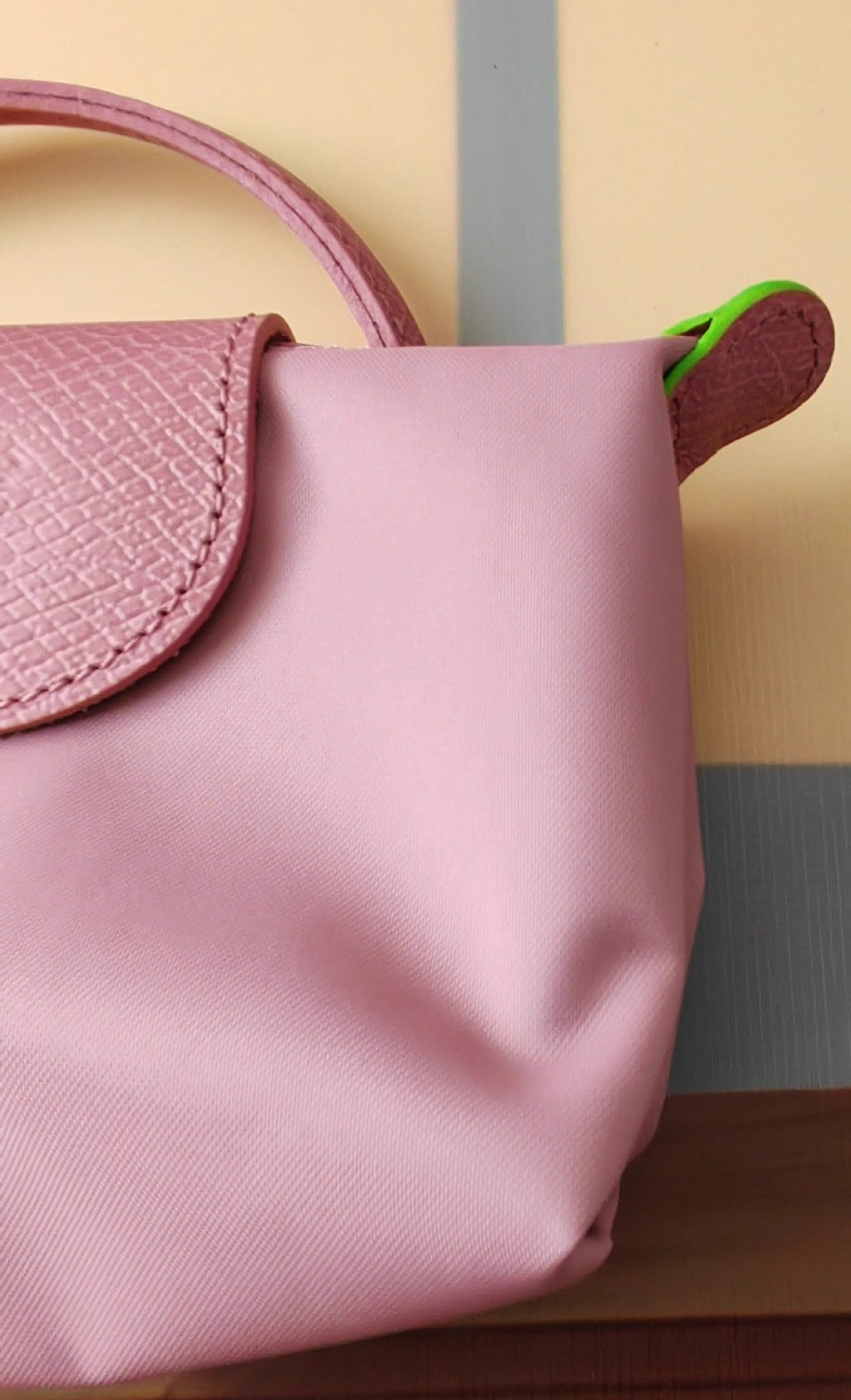 法国夏季新款mini尼龙饺子包单肩斜挎包迷你化妆包百搭手提手机包