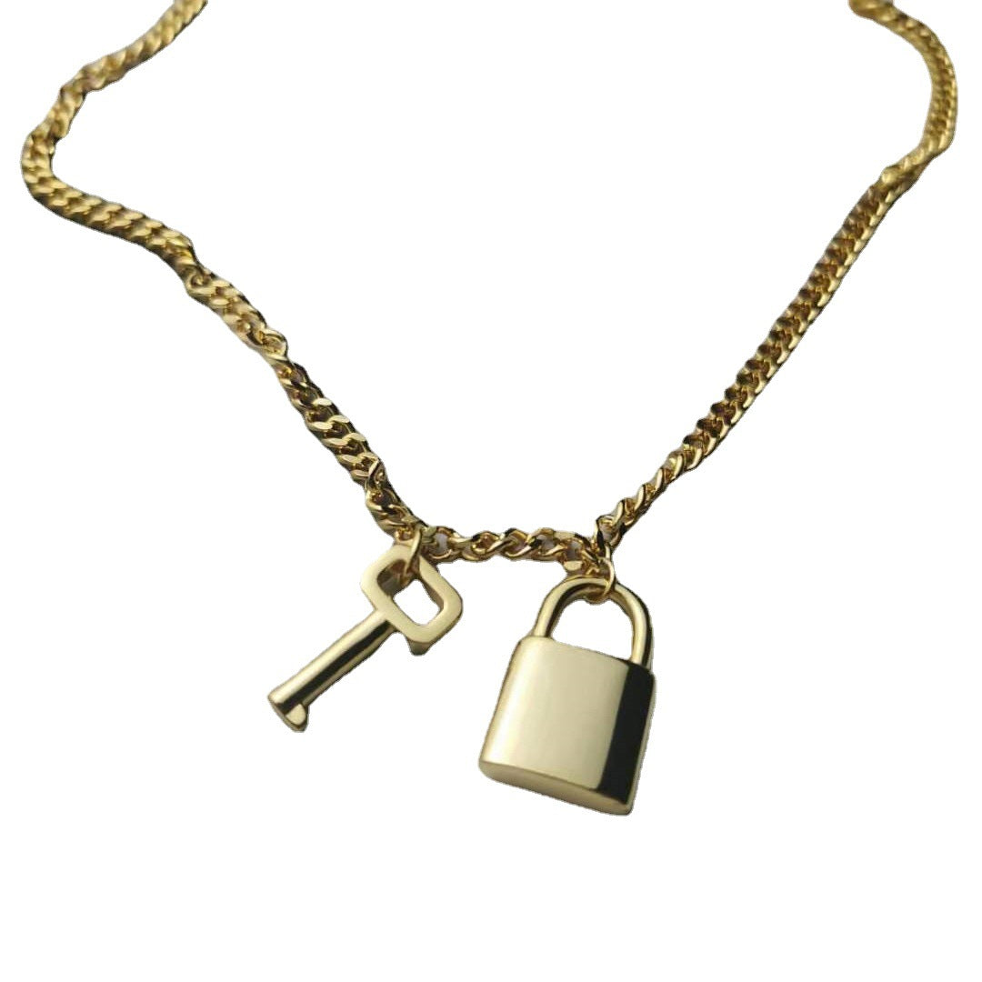 赛家新款锁头钥匙吊坠项链个性金色镀金朋克风高级感粗链条锁骨链