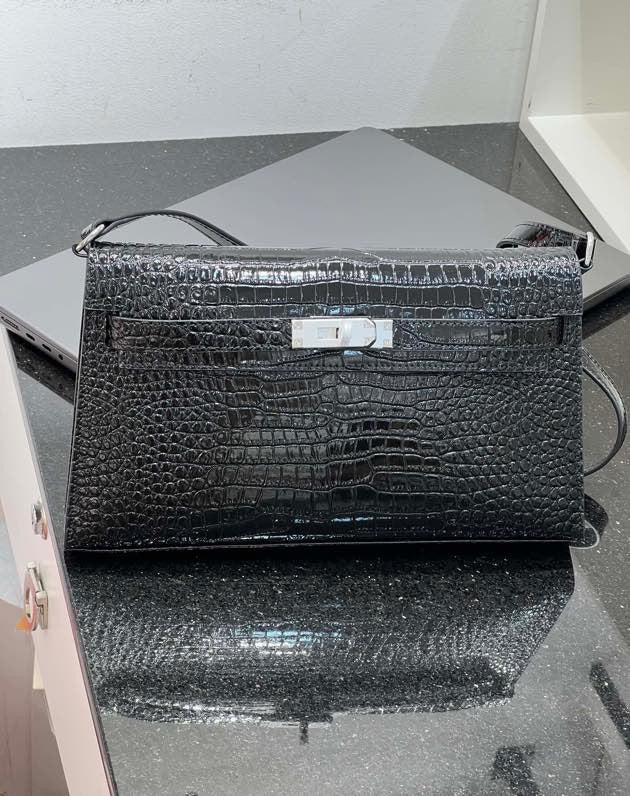 真皮牛皮凯莉包包女百搭单肩腋下包高级感2024新款复古手提法棍包