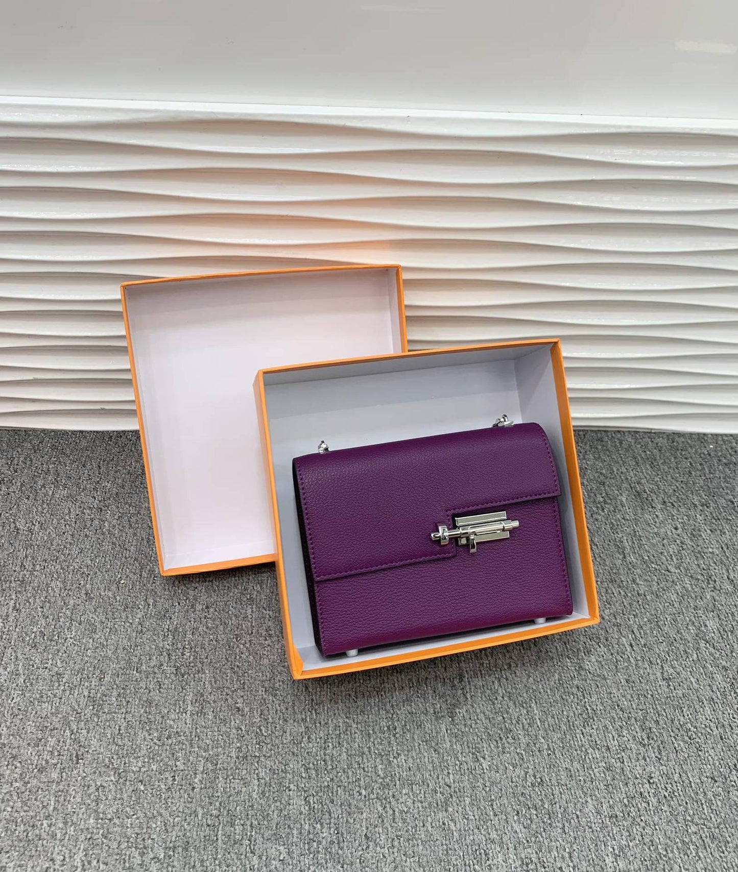 高品质 蜥蜴纹牛皮链条迷你插销包 时髦好搭配气质小方包一件代发