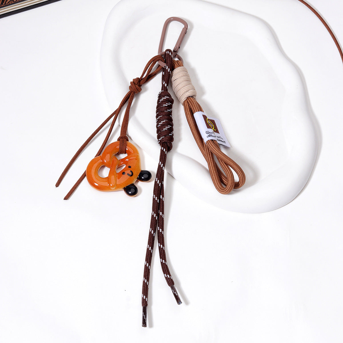 手工DIY碱水面包钥匙扣秋冬美拉德系可爱面包挂件学生情侣书包装