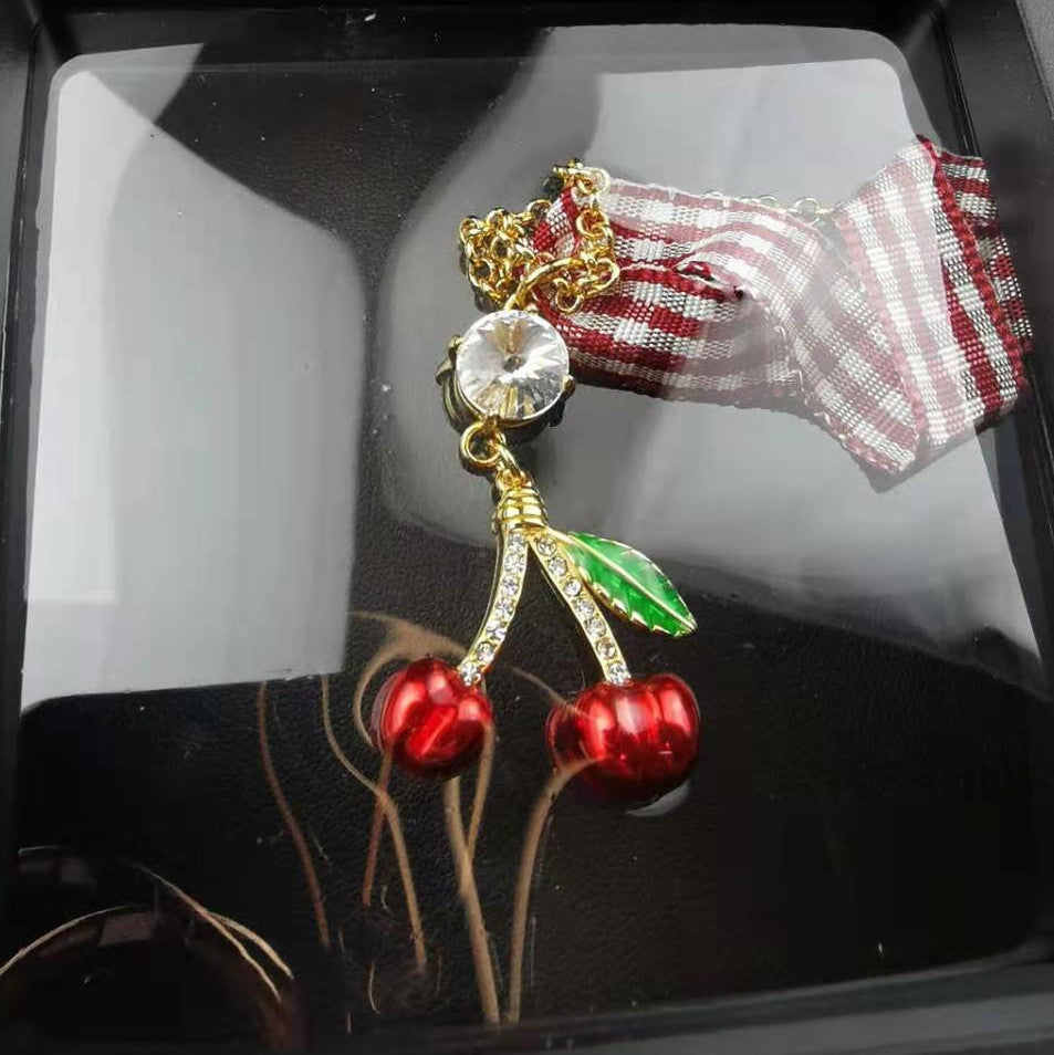 缪家新款项链女草莓樱桃格子丝带绑定可拆卸甜美可爱一款二戴颈链