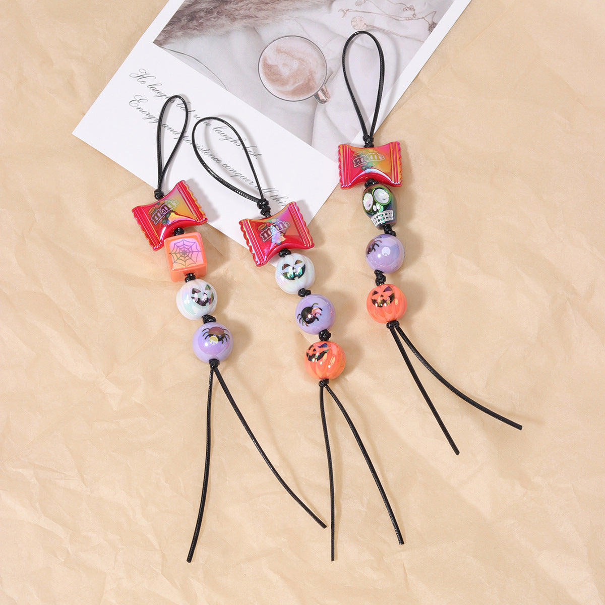 跨境热销万圣节组合挂绳多元素DIY挂件跨境节日装饰派对礼品挂链