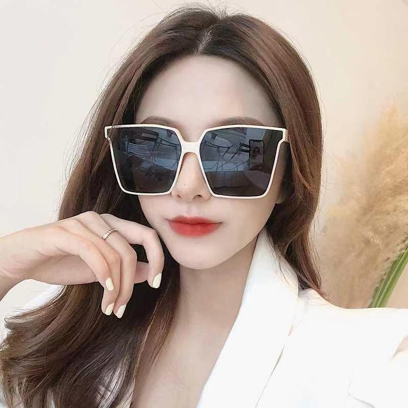 2024方框网红同款墨镜女防紫外线防晒太阳镜男士大框显瘦太阳眼镜