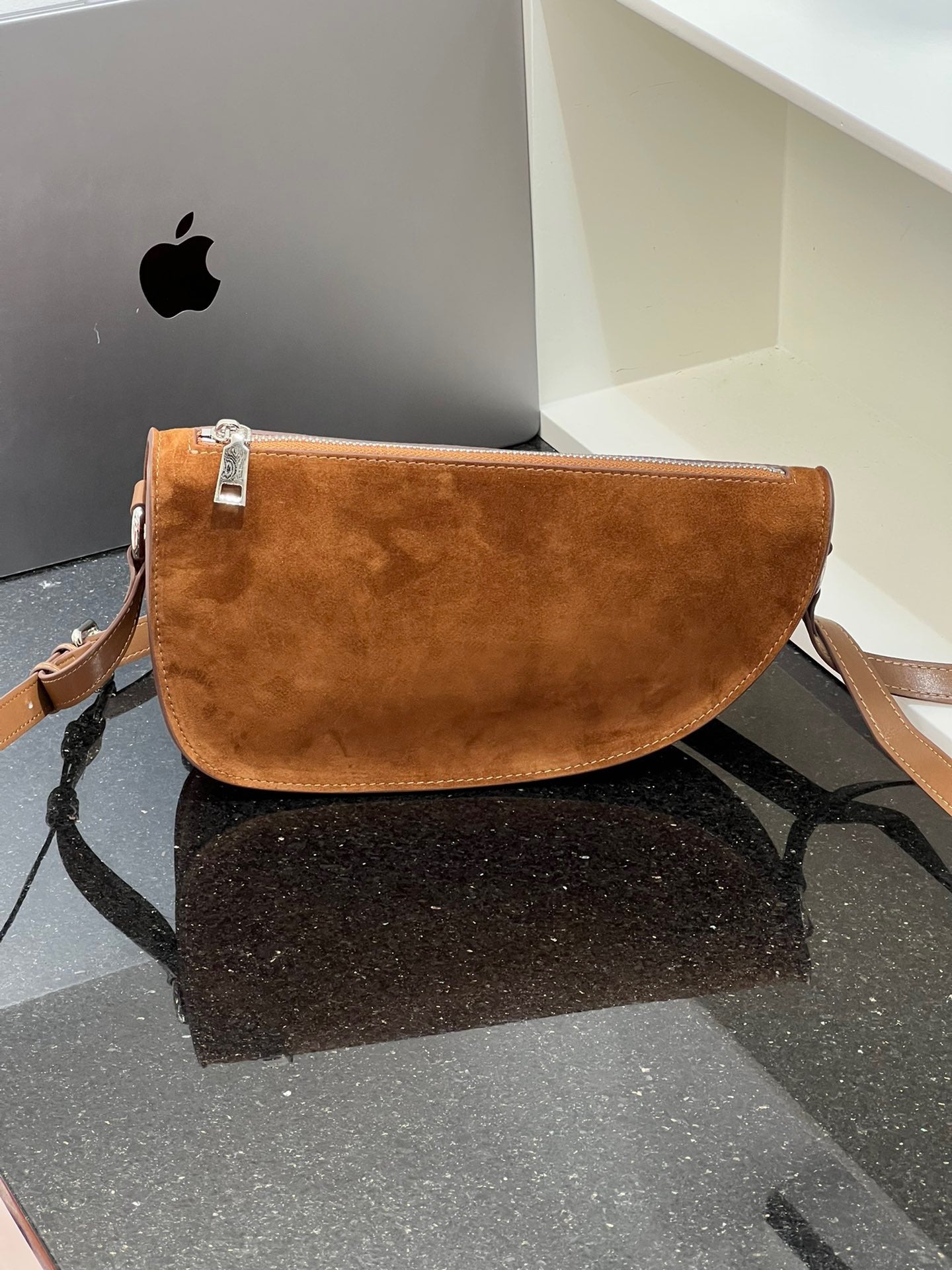 小众设计新款不规则腋下包真皮女包通勤百搭软皮单肩包潮流斜跨包